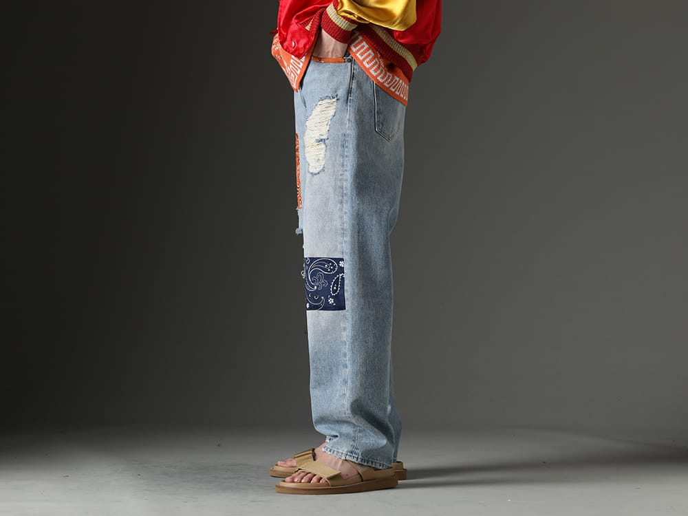 ALANUI / UMA WANG 2023SS Denim pants from ALANUI featuring bandana patchwork. - LMYS23-200(Baggy Denim Patchwork Jeans) US9561-Tan(Mens Sandal Tan) - 3-002