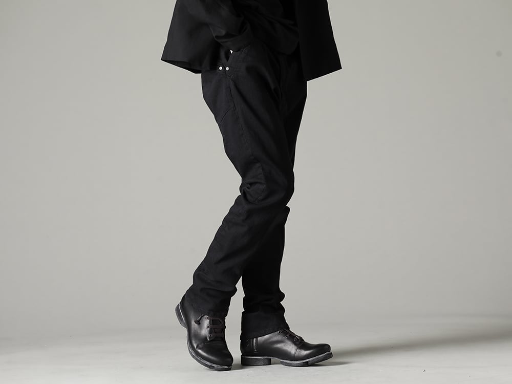 DEVOA 23SS Okayama stretch denim and DEVOA-like design - PTA-STDS-Black Slim Pants 9oz Stretch Denim Black - FW-CSHS Leather Boots GUIDI Horse Leather 3-003