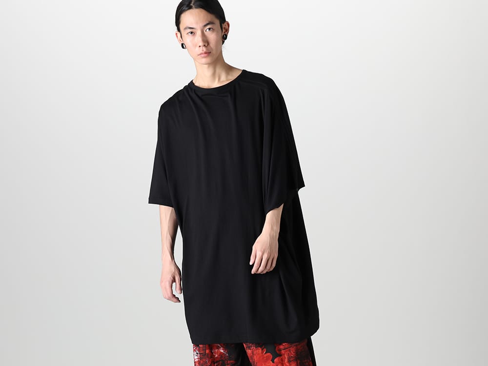 Ground Y 2023SS - Ground Y 2023SS collection, the third delivery has arrived! Now available both in-store and mail order! - GI-T03-046(Right Shirring Shoulder T-shirt) - 1-004
