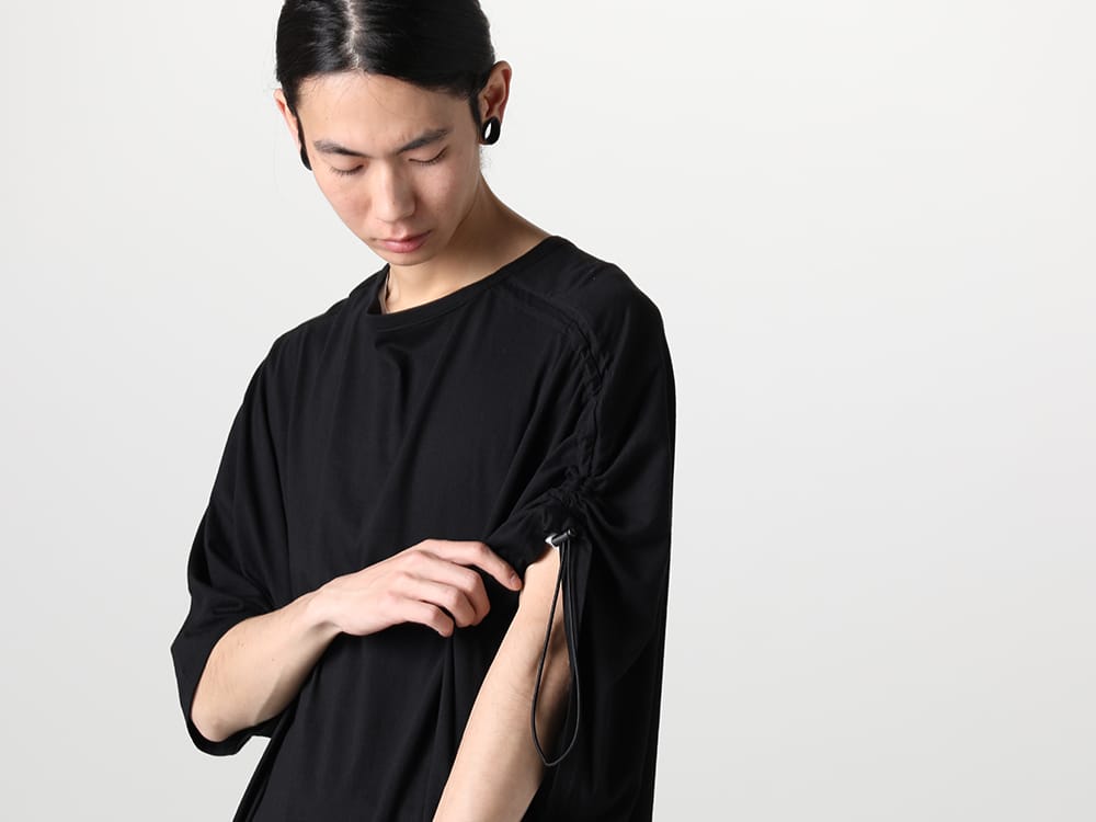 Ground Y 2023SS - Ground Y 2023SS collection, the third delivery has arrived! Now available both in-store and mail order! - GI-T03-046(Right Shirring Shoulder T-shirt) - 1-007
