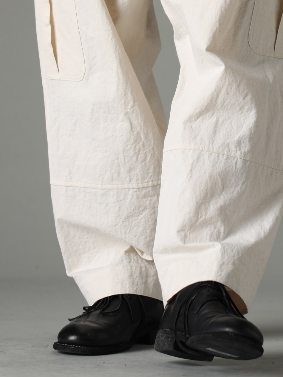 OLUBIYI THOMAS(オルヴィ トーマス) 23SS(春夏) 夏場でも快適に着用できるO PROJECTの代表的なアイテム - O15TR3-KINARI カーゴ トラウザー キナリ ファイン キャンバス 992X-Black クラシック ダービーシューズ レースアップ シングルソール - ホース フルグレイン 3-006