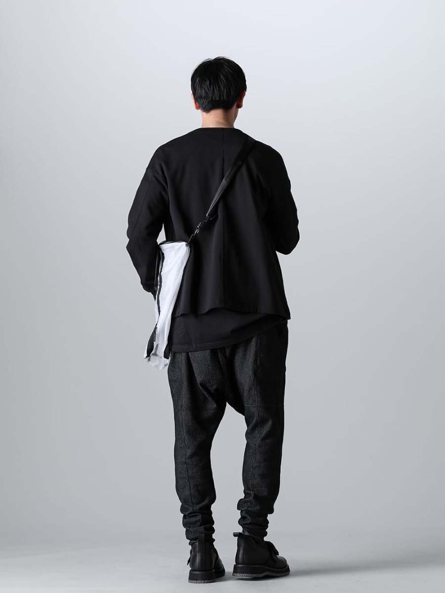 RIPVANWINKLE 2023SS Styling Mixing The Viridi-anne's Sweat Zip-Up Jersey With Dolman T - VI-3589-01 - Sweat Zip up Jacket - RW-547-Navy×Black - Dolman-T Navy×Black - VI-3595-04-Black - Stripe Knit Drop-Clotch Pants Black - RW-552 - Strap - RW-551 - Packable tote 1-003