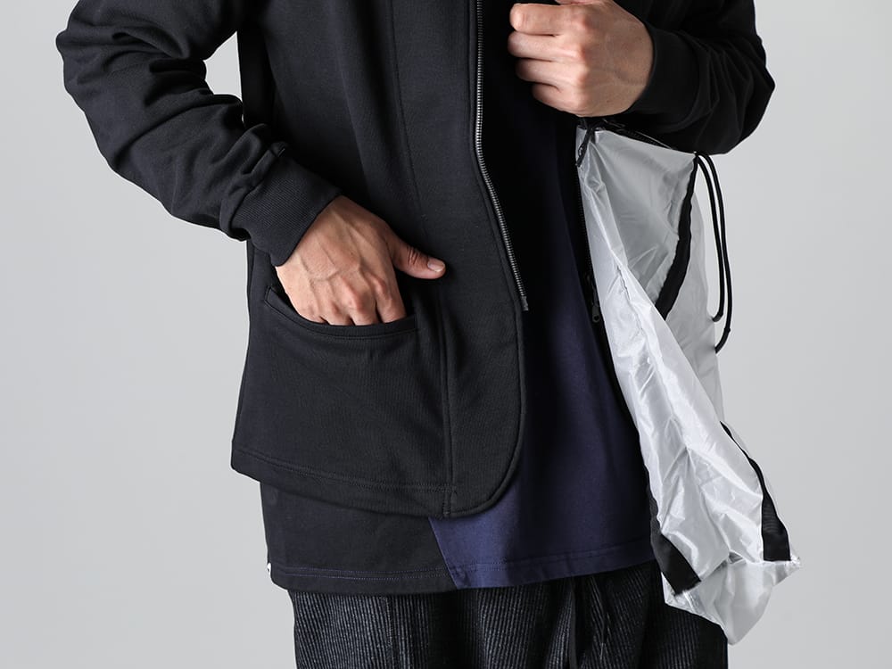 RIPVANWINKLE 2023SS Add white color for dark styling  - VI-3589-01 - Sweat Zip up Jacket - RW-547-Navy×Black - Dolman-T Navy×Black - RW-552 - Strap - RW-551 - Packable tote 2-002