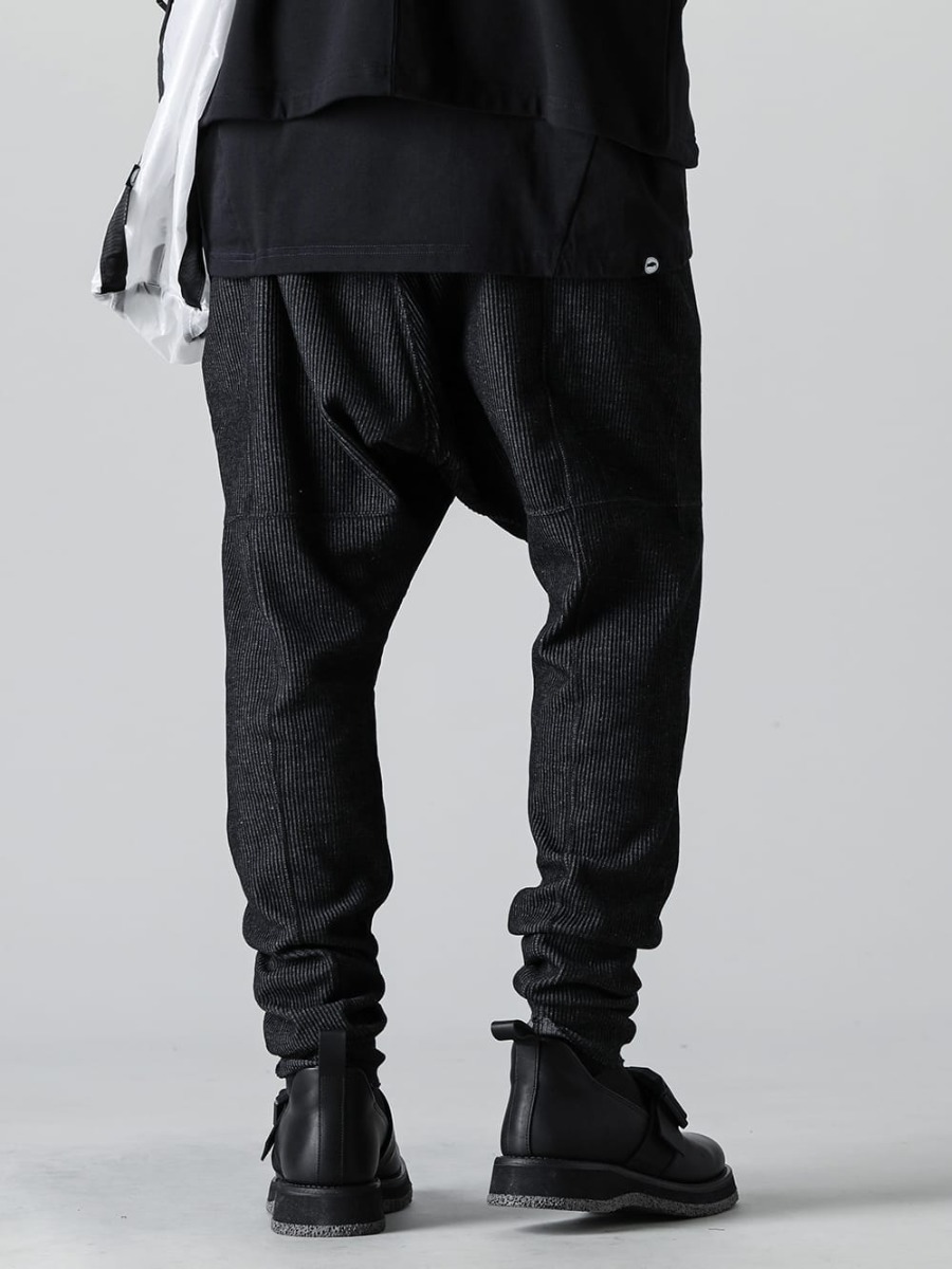 The Viridi-anne 2023SS Crotch pants that go well with RIPVANWINKLE's Derby Gore - VI-3595-04-Black - Stripe Knit Drop-Clotch Pants Black - RW-520 - Tactical Derby Gore 3-002