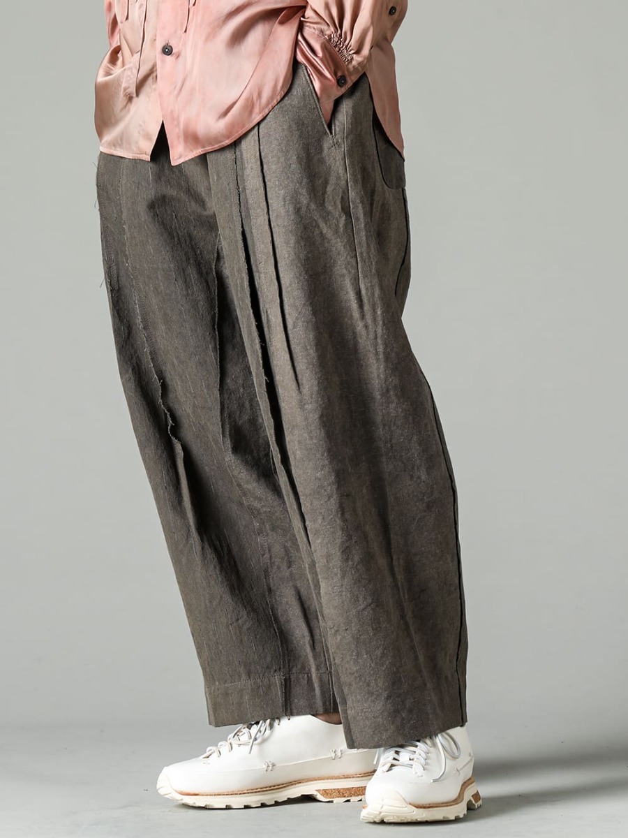 ZIGGY CHEN 23SS Asymmetrical panel trousers made of ikat, a traditional patterned fabric. - 0M2310516-Asymmetrical Panel Trousers - Lugged-Runner-FEIT Ragged Runner 3-002