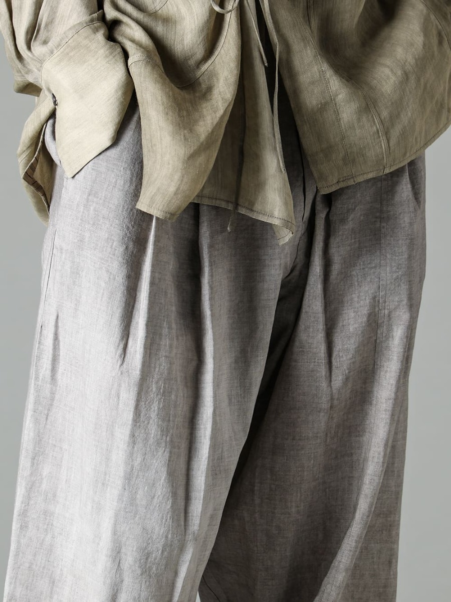 ZIGGY CHEN-ジギーチェン シーズン 真夏でも快適に着用可能！ 脅威の通気性を誇るフルレングストラウザー - 0M2310528-プリーツテーパードトラウザーズ - Lugged-Runner-FEIT ラガード ランナー 3-004