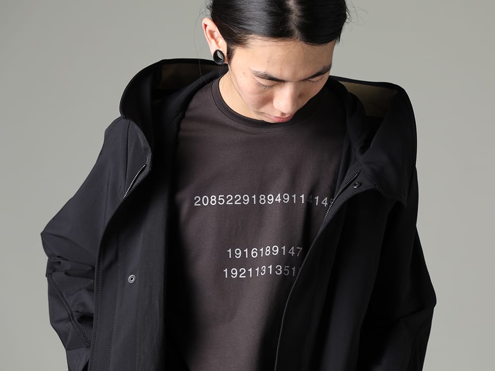 デヴォア / ザ ヴィリディアン 2023SS - 高機能素材のアイテムで雨も気にせず着用できる万能アイテム - FJK-SDXF(フーデッド ジャケット シェラー - ダイナミック) VI-3609-01-Brown-Gray(半袖プリントTシャツ ブラウングレー) - 2-004