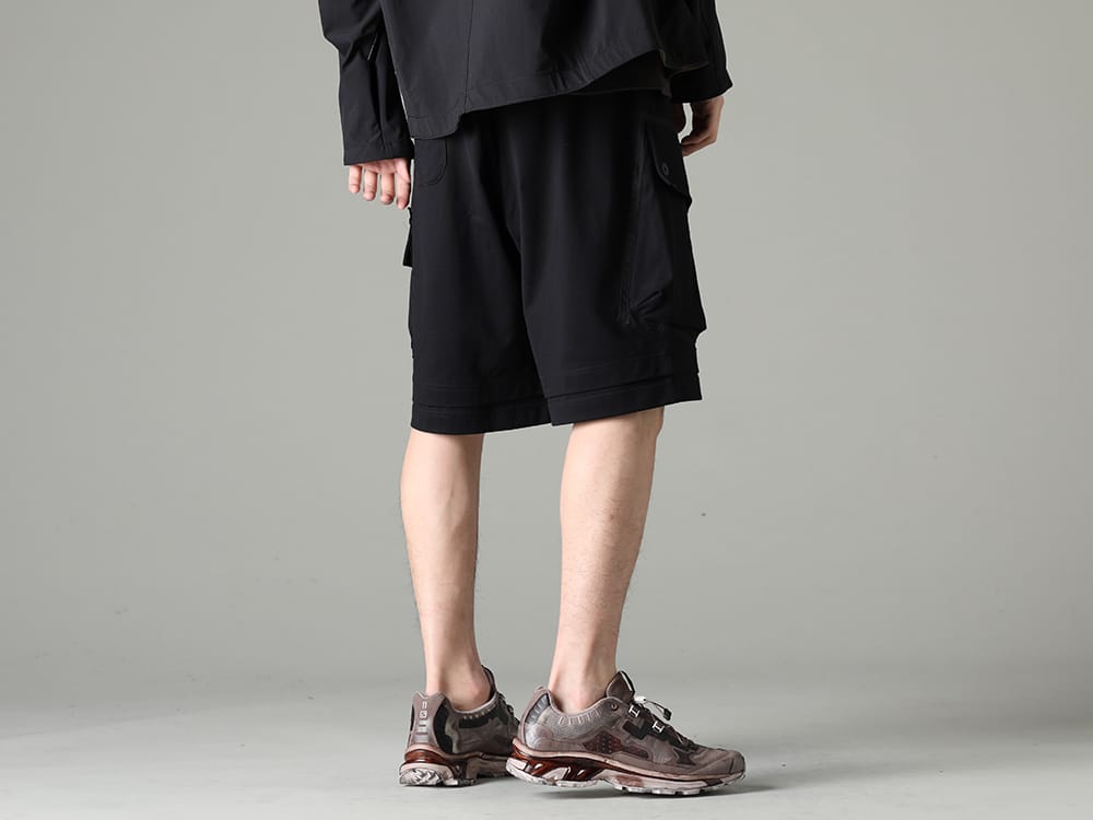 ザ ヴィリディアン / イレブン バイ ボリス ビジャン サベリ 2023SS ミリタリーディテールを採用したラフに履けるショーツ - VI-3607-04-Black(ジャージー ショート パンツ ブラック) BAMBA5-11XS-Dirty Gray(バンバ5 - 11XS - ダーティグレー) - 3-003