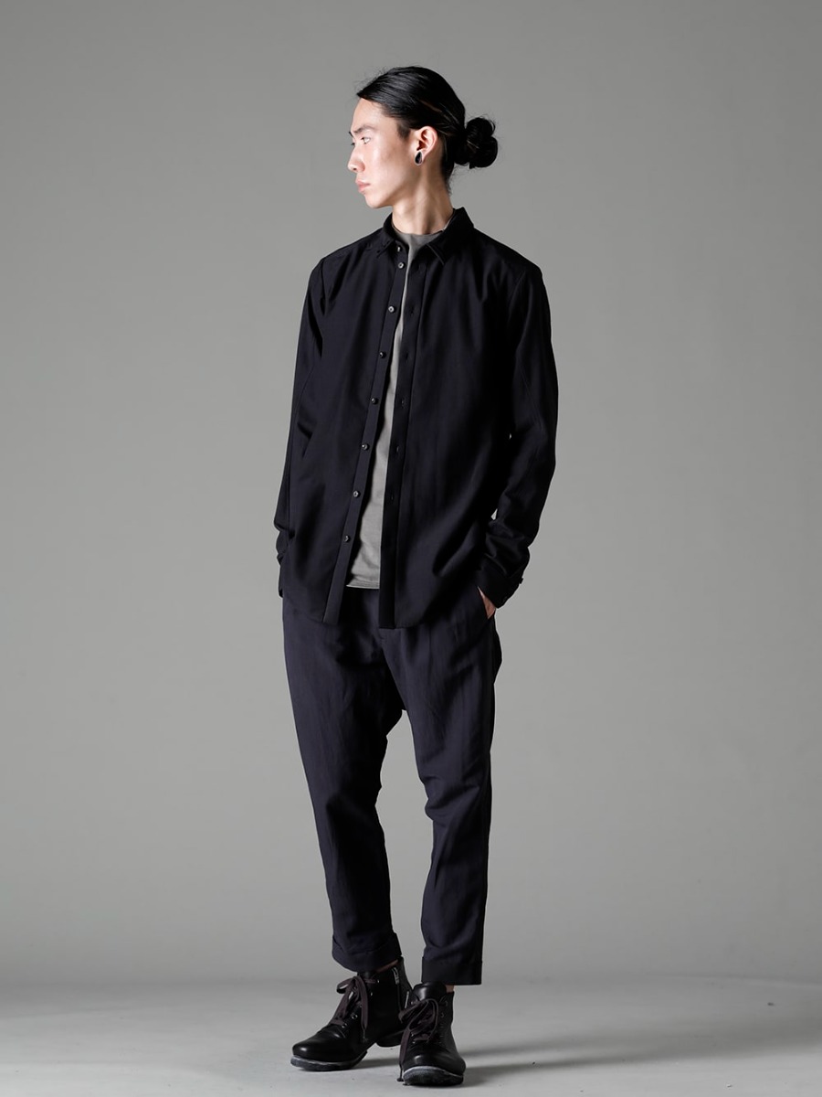 DEVOA 23SS Style Sample Black - SHN-SVCR-Black Shirt Cotton/silk/viscose Black PTN-PBSC Cropped Slim Pants Silk Paper Cotton FW-CSHS Leather boots GUIDI Horse leather 3-008