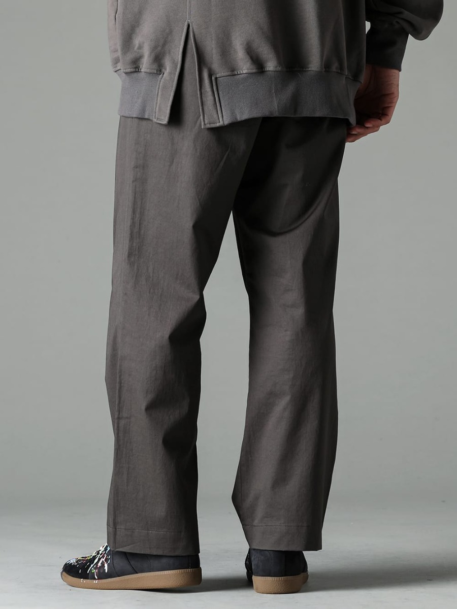 IRENISA - イレニサ 2023SS 足元は綺麗めなアイテムをセレクト - IH-23SS-P022-CSS-Olive Charcoal - セミフレア リラックス パンツ Olive Charcoal - S57WS0240-Black - レプリカ ペインター スニーカー Black 3-002