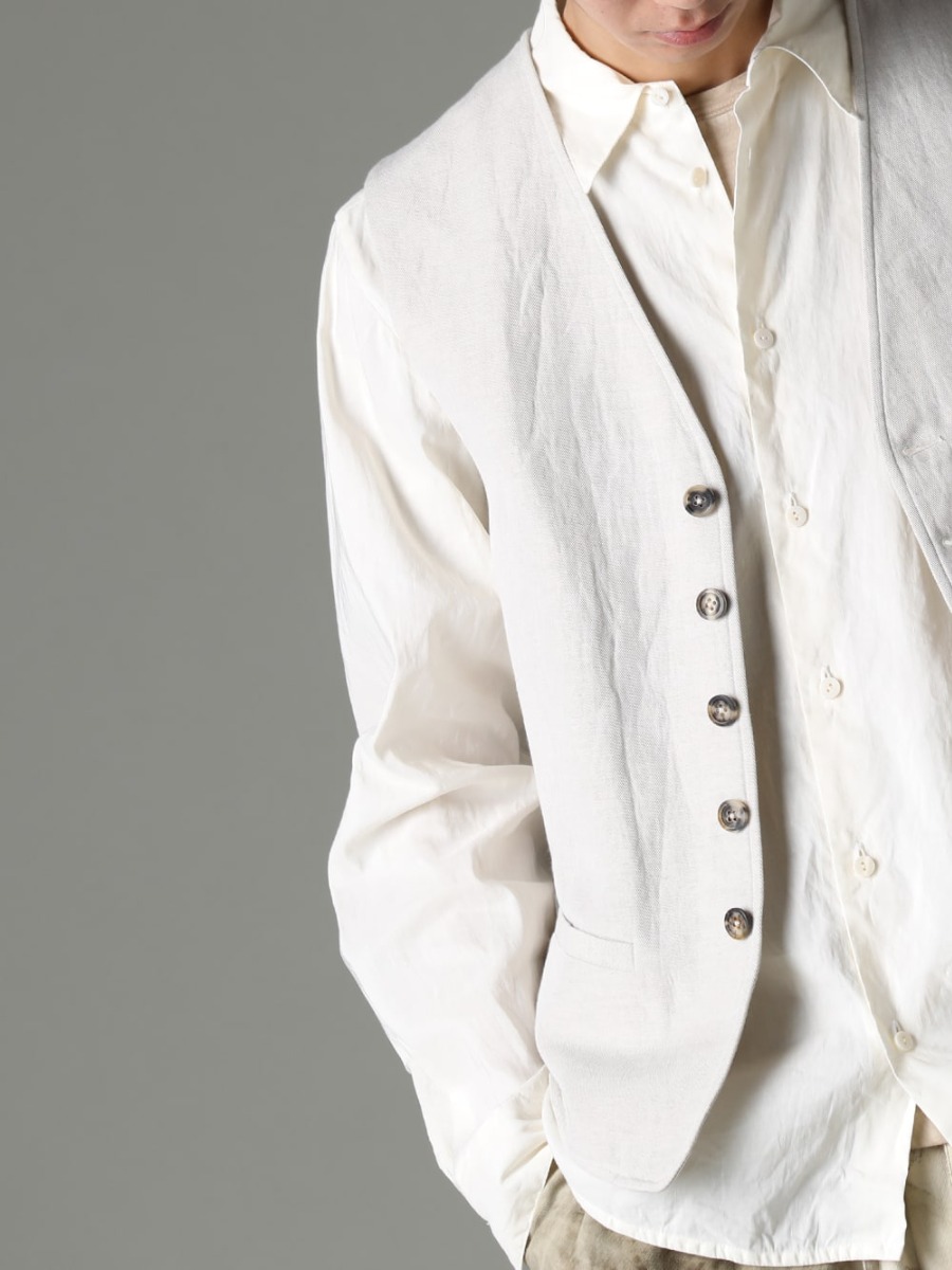 NOUSAN(ノウザン) forme d'expression(フォルメ デ エクスプレッション) 23SS(春夏) シンプルで使い勝手の良い5ボタンベスト  - shirt レギュラーカラーシャツ UG063-F50S ウエスト コート UM1552-Tan ジョセフ トップ タン 2-004