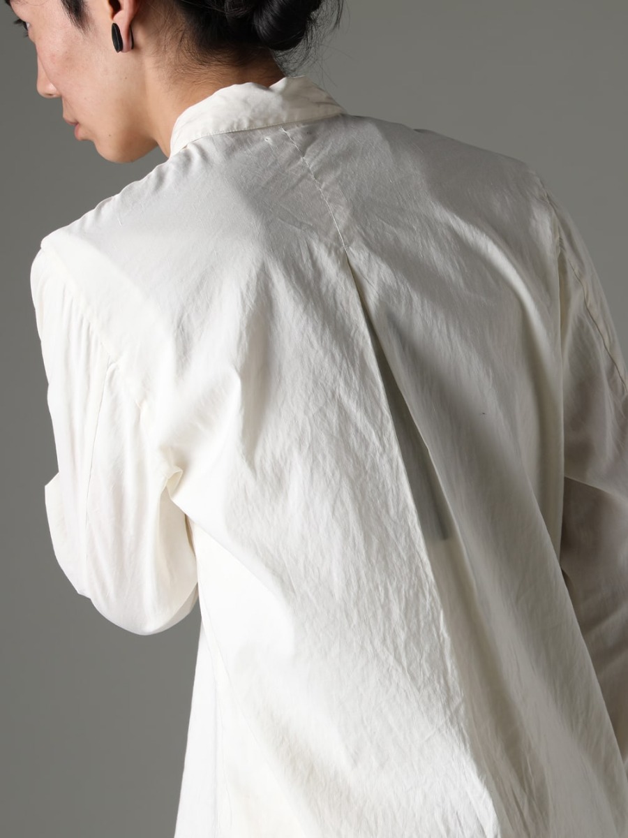 NOUSAN(ノウザン) forme d'expression(フォルメ デ エクスプレッション) 23SS(春夏) 高密度で織られたリネンコットン：NOUSANの定番シャツ  - shirt レギュラーカラーシャツ UG063-F50S ウエスト コート UM1552-Tan ジョセフ トップ タン 2-008