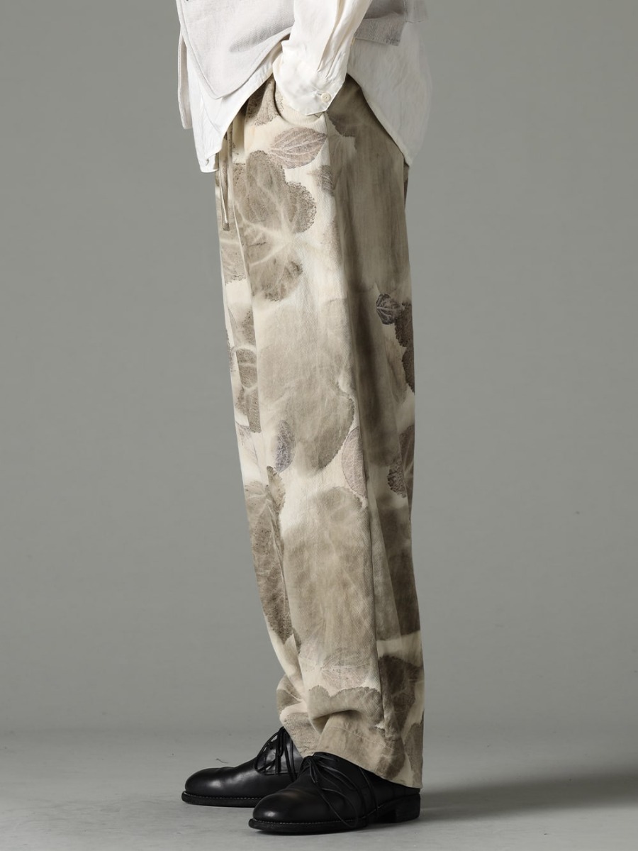 NOUSAN(ノウザン) 23SS(春夏) リーフプリントパンツでスタイルに刺激を -  villa-A-23SS-Leaf Print ヴィラ:ワイドイージーパンツ (リーフプリント) 992X-Black クラシック ダービーシューズ レースアップ シングルソール - ホース フルグレイン 3-002