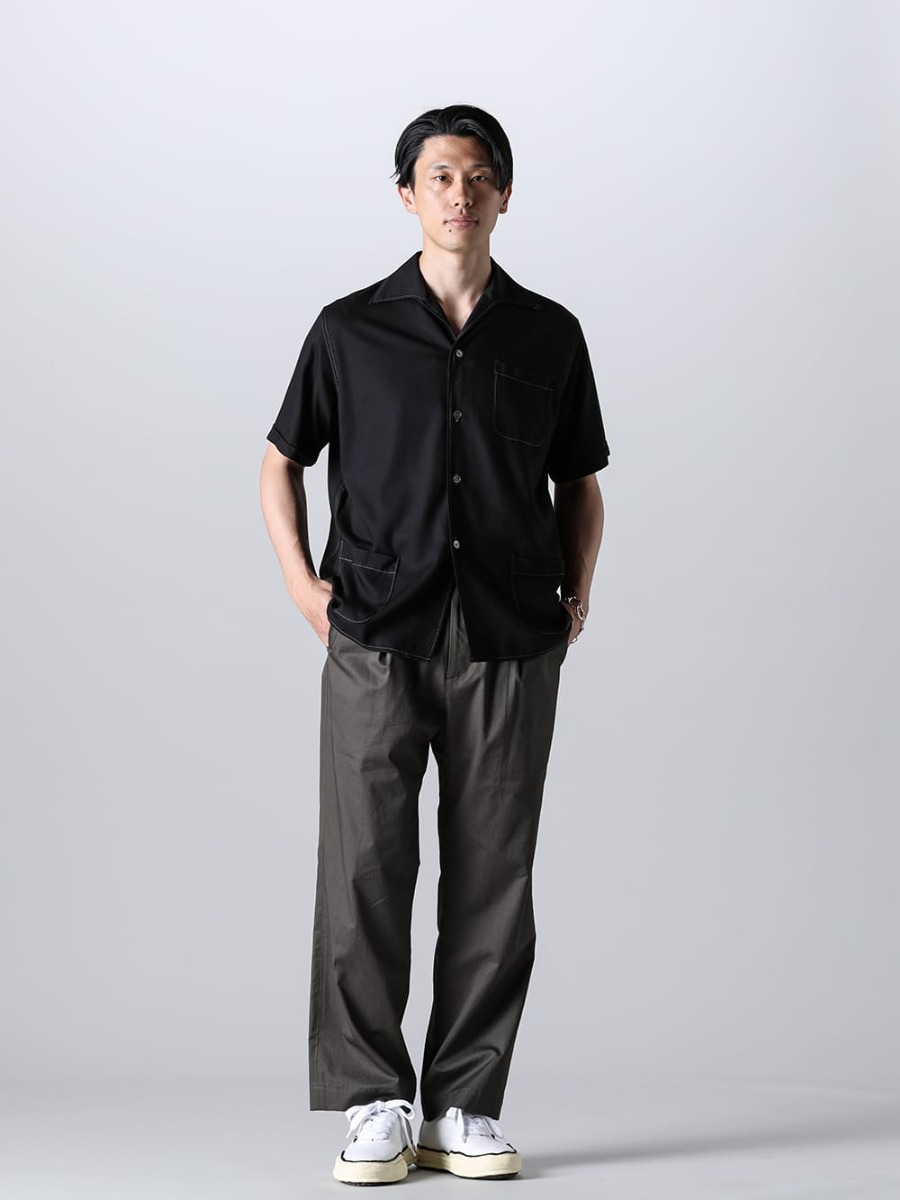 Maison Margiela - 2023SS 見出し4 - S50DR0003-Black - Short-Sleeved Shirt Black - IH-23SS-P022-CSS-Olive Charcoal - Semi Flared Relaxed Pants Olive Charcoal - A09FW735-White - BAKER Original sole canvas Low-Top sneakers Vintage like Sole White - sa.0036SS23-Silver - Bone Shaped Carabiner Bracelet.-S- Silver 4-001