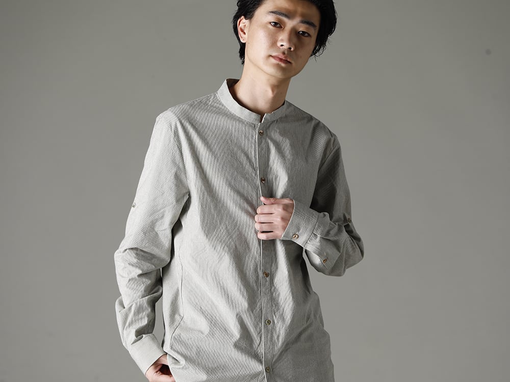 individual sentiments(インディビジュアル センチメンツ) 23SS(春夏) 少し大人な印象を与えるピンストライプシャツ - SH33-LC18-Ecru ピンストライプコットンマオカラー L/S シャツ エクリュ 1-005