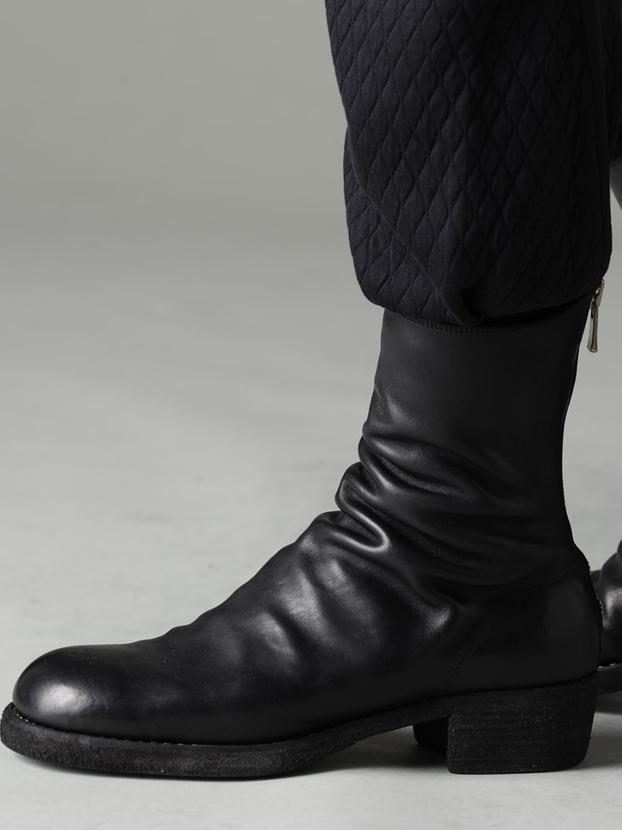 DEVOA(デヴォア) GUIDI(グイディ) 23SS(春夏) 独特なシルエットで春夏に活躍するクロップド丈ジョガーパンツ - PTN-DKCJ ジョガーパンツ キルトコットン / ポリエステル 788Z_H バックジップブーツ ダブルソール - ホース フルグレイン レザー 3-004