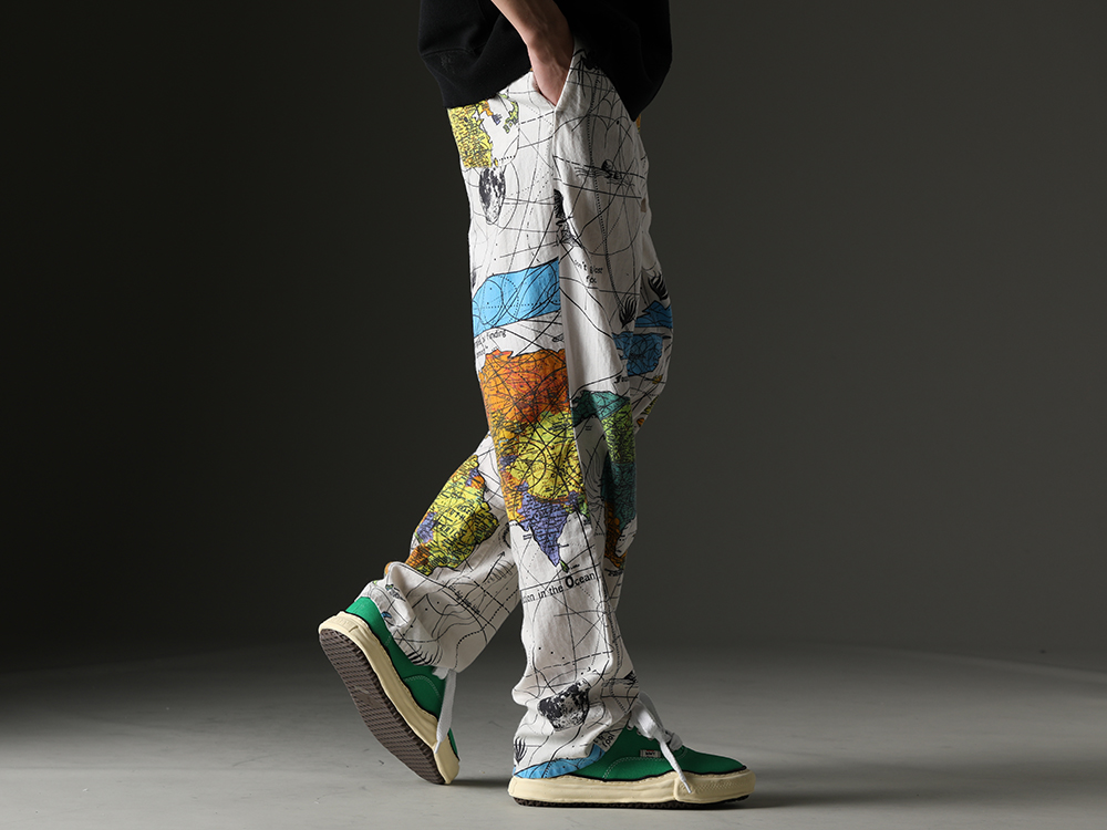 SAINT MICHAEL / Maison MIHARAYASUHIRO - Pajama pants with an interesting design - SM-S23-0000-083(©SAINT M×××××× × Dr. Woo WORLD MAP Pajama Pants) A09FW735-Green(BAKER Original sole canvas Low-Top sneakers Vintage like Sole Green) - 3-002