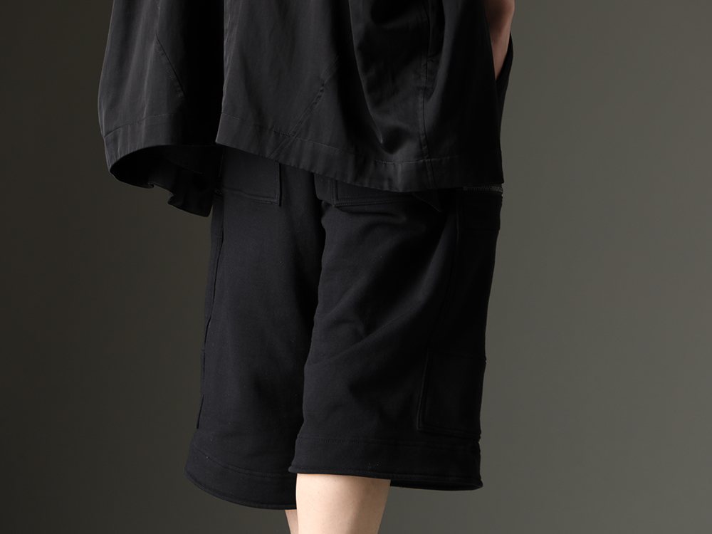 Julius - Selected cotton sweatshirt cargo shorts that are comfortable and pleasant to wear. - 819PAM9-black(Cotton Sweat Cargo Shorts Black) - 3-006