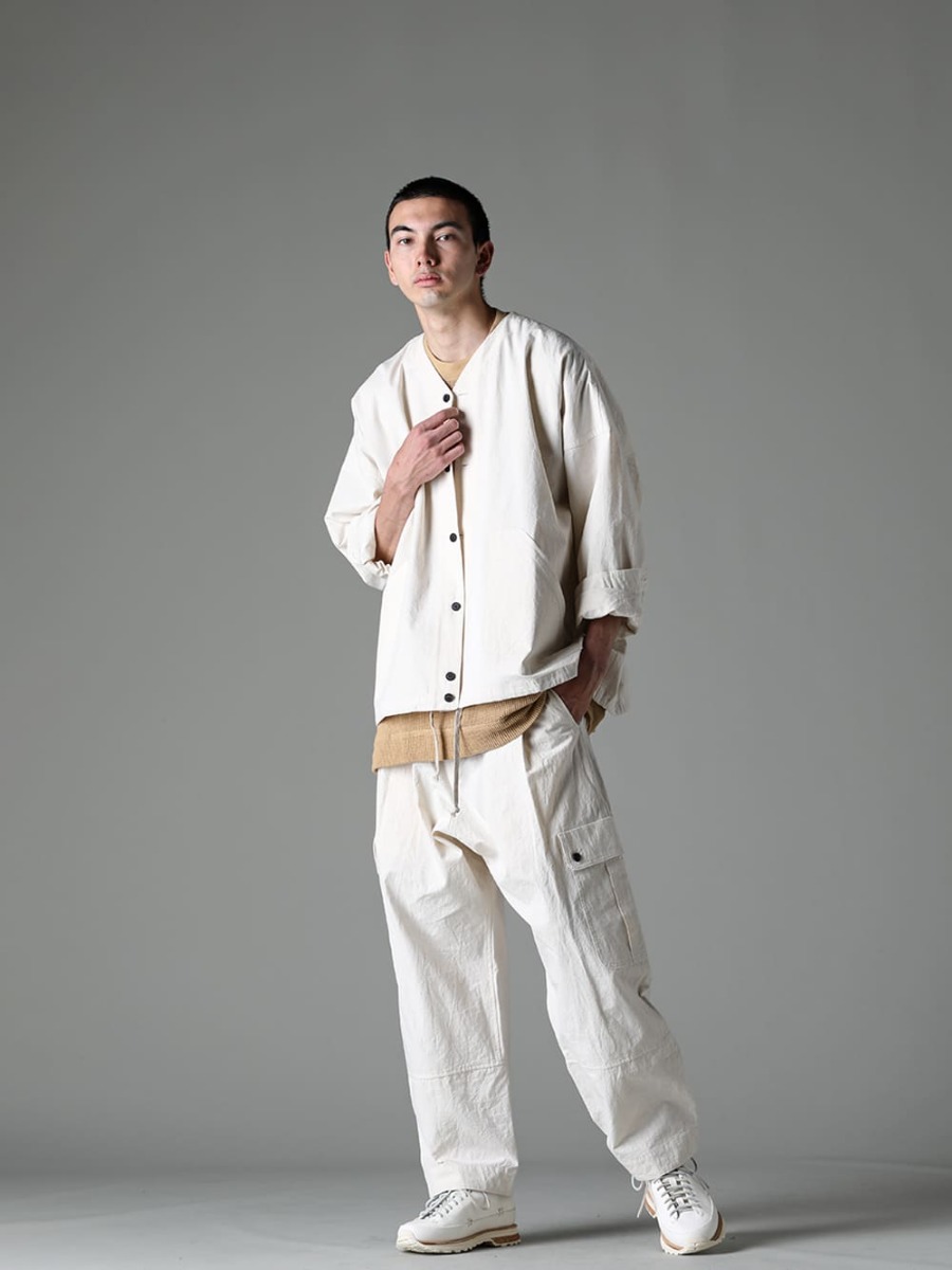  O PROJECT 23SS(Spring-Summer) Styling O project's relaxed work style that can be worn by larger people - O15SRT2-KINARI-Coverall Shirt Kinari Fine Canvas - O15TS1-mesh-YELLOW-BEIGE- SS TEE Cotton Mesh-YELLOW-BEIGE- O15TT1-YELLOW-BEIGE- Sleeveless Tee Cotton Hemp Jersey- YELLOW-BEIGE- O15TR3-KINARI- Cargo Trousers- KINARI- Fine Canvas- Lugged-Runner-FEIT Runner 1-004