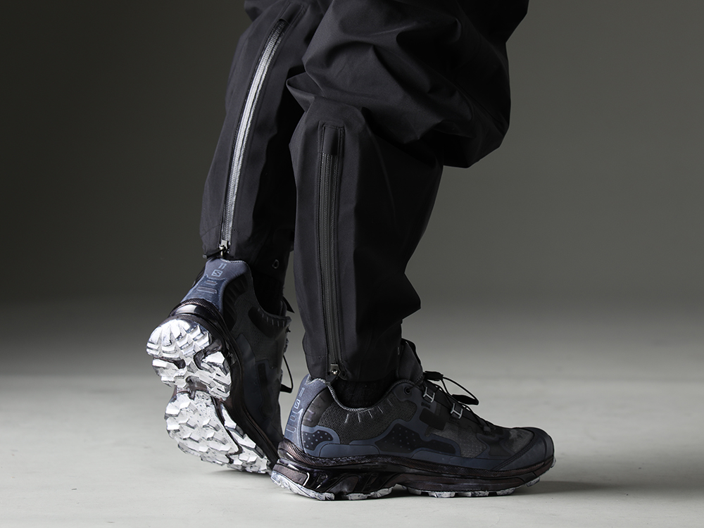 11 by Boris Bidjan Saberi - Tough and durable pants and sporty shoes - BAMBA5-11XS-Black-Dye(BAMBA5 11XS - Black Dye) - 3-008