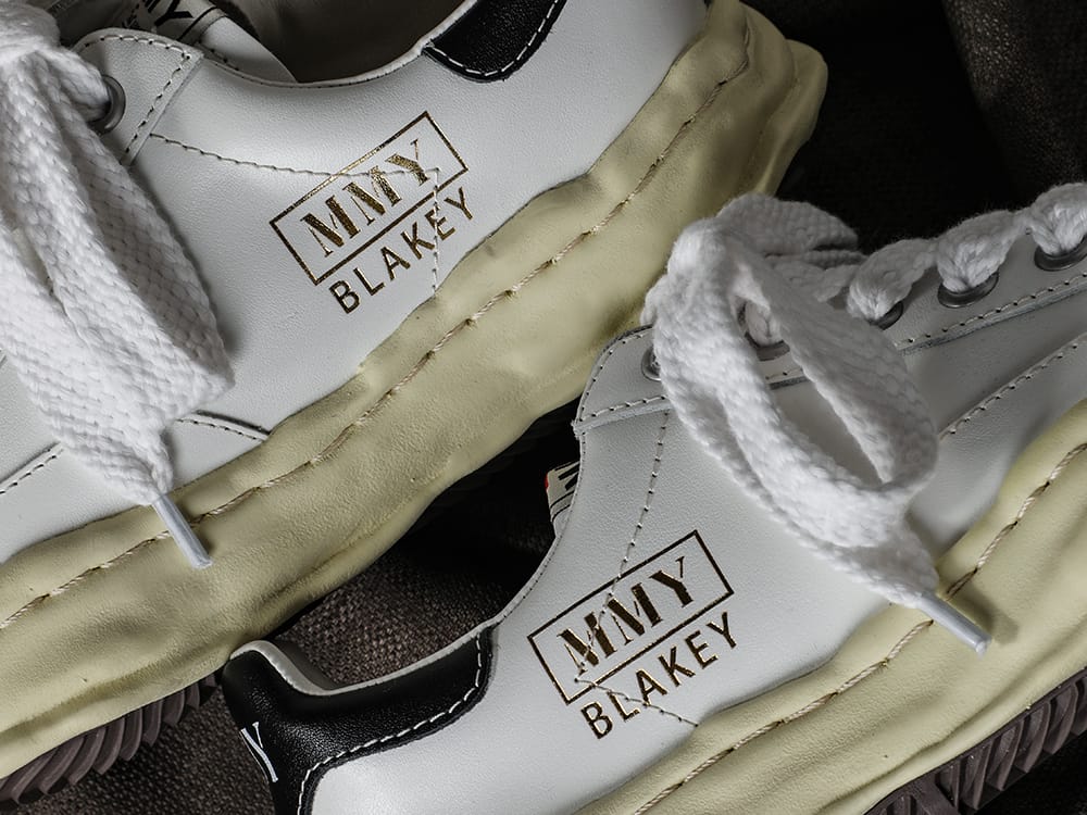 Maison MIHARAYASUHIRO - メゾン ミハラヤスヒロ 2023SS A09FW731 - ブレイキー レザー ロートップ スニーカー ヴィンテージ ライク ソール 7-003