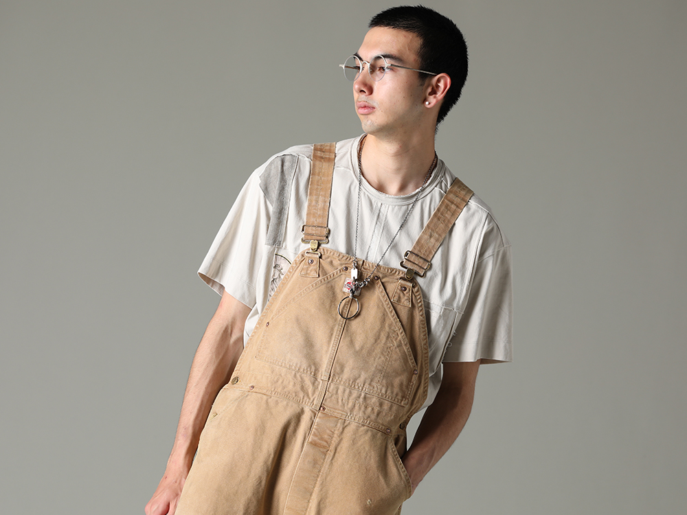 ジギーチェン / セントマイケル / ワークスタッドミュ ンヘン / リガーズ 上品なイメージに組んだカジュアルスタイル。 - 0M2310210(コントラスト パッチワークTシャツ) SM-S23-0000-062(ダブルニー オーバーオール) RG0091AG-925silver-sterling-textured-clear(RG0091AG ジギー チェン x リガーズ 925スターリングシルバー テクスチャード クリアレンズ) M3940(ネックレス ミックス + キーリング) - 2-001