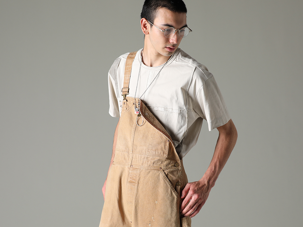 ジギーチェン / セントマイケル / ワークスタッドミュンヘン / リガーズ 上品なイメージに組んだカジュアルスタイル。 - 0M2310210(コントラスト パッチワークTシャツ) SM-S23-0000-062(ダブルニー オーバーオール) RG0091AG-925silver-sterling-textured-clear(RG0091AG ジギー チェン x リガーズ 925スターリングシルバー テクスチャード クリアレンズ) M3940(ネックレス ミックス + キーリング) - 2-005