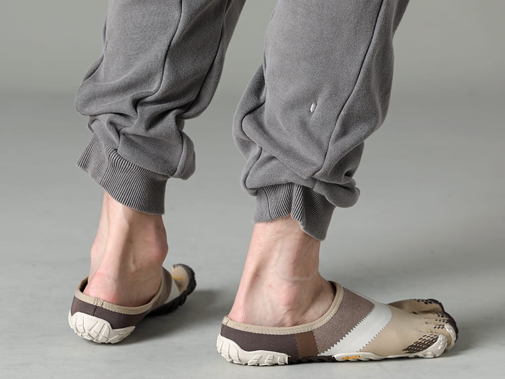 TAKAHIROMIYASHITATheSoloist 2023SS sf.0008SS23 - nin-sabo-soloist.(fivefinger slip on) 2-007