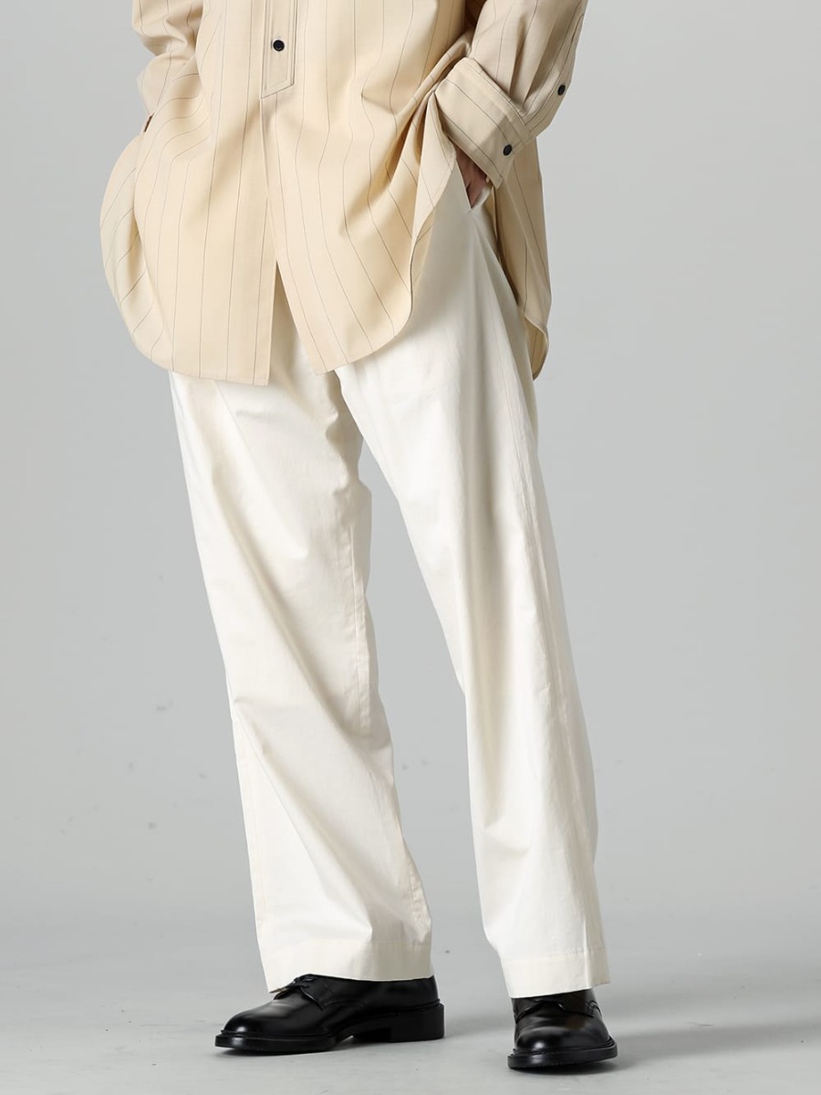 IRENISA 2023SS 画像の詳細(スタイリング全体の詳細) These beautiful semi-flared pants are easy to use on a daily basis with their easy pants specification! IH-23SS-P022-CSS-Ivory - Semi Flared Relaxed Pants Ivory - IH-22SS-S001-RC - Leather Shoes 3-001