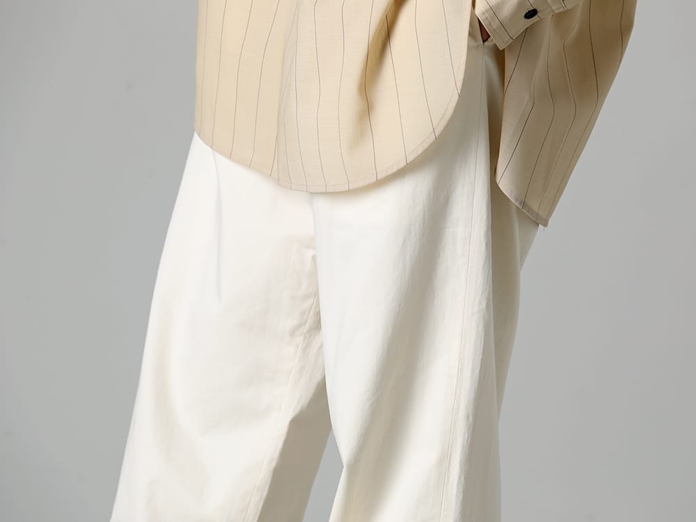 IRENISA 2023SS These beautiful semi-flared pants are easy to use on a daily basis with their easy pants specification! - IH-23SS-P022-CSS-Ivory - Semi Flared Relaxed Pants Ivory - IH-22SS-S001-RC - Leather Shoes 3-003