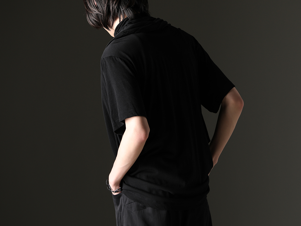 JULIUS - Dress drape-neck design to suit the situation - 819CUM5-black(Cotton/Cupro Jersey Drape Neck Short Sleeve T-Shirt Black) - 2-002