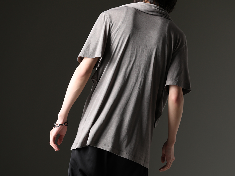 JULIUS - Dress drape-neck design to suit the situation - 819CUM5-gray(Cotton/Cupro Jersey Drape Neck Short Sleeve T-Shirt Gray) - 2-010