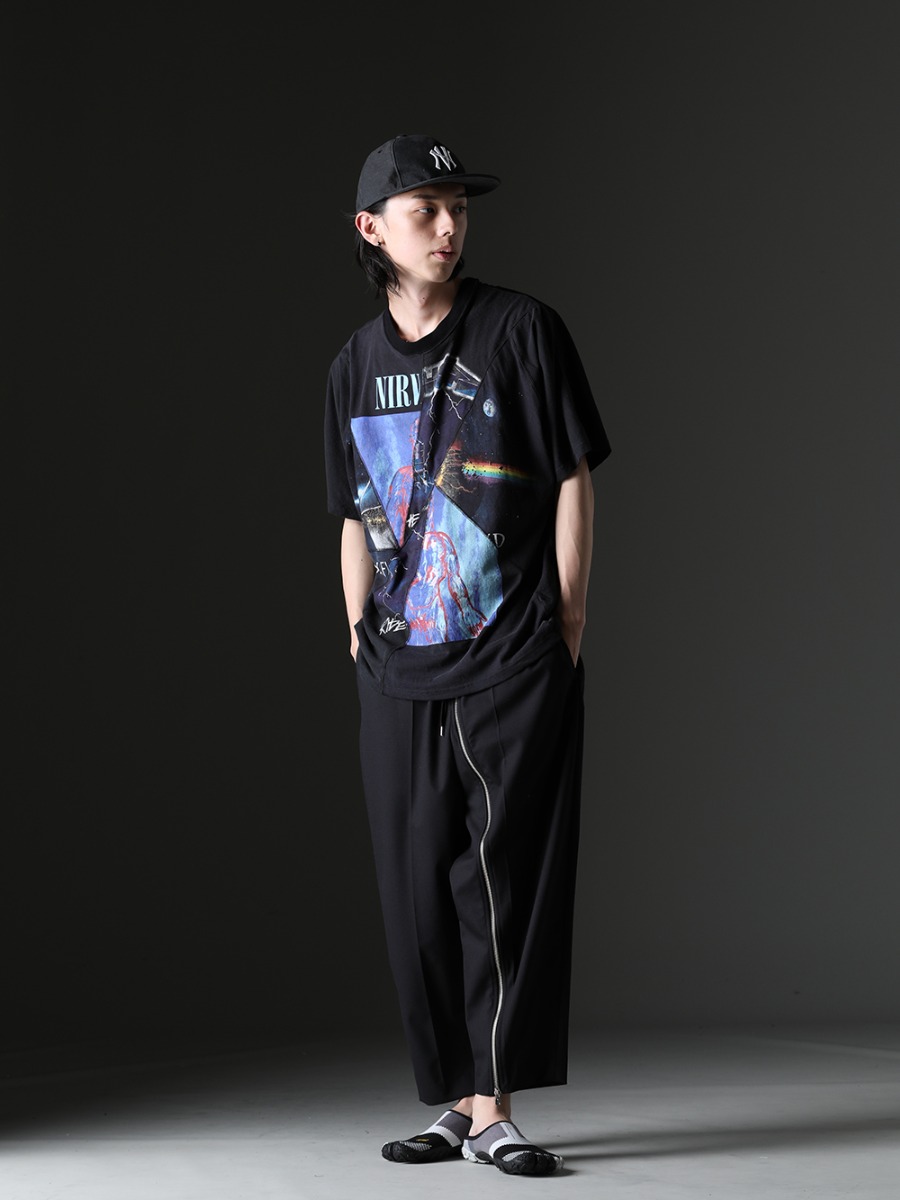 ink / NVCLEAR / TAKAHIROMIYASHITATheSoloist. - Street style mainly composed of black - ink23-07-L-2(Crack S/S T-shirt - L2) NV_002-Black-Dye(NV LOGO FR ARMY COTTON CAP BLACK DYE) sp.0002bSS23(new reverse cropped baggy zipper pant.(solid)) sf.0008SS23-Black(nin-sabo-soloist.(fivefinger slip on) Black) - 1-005