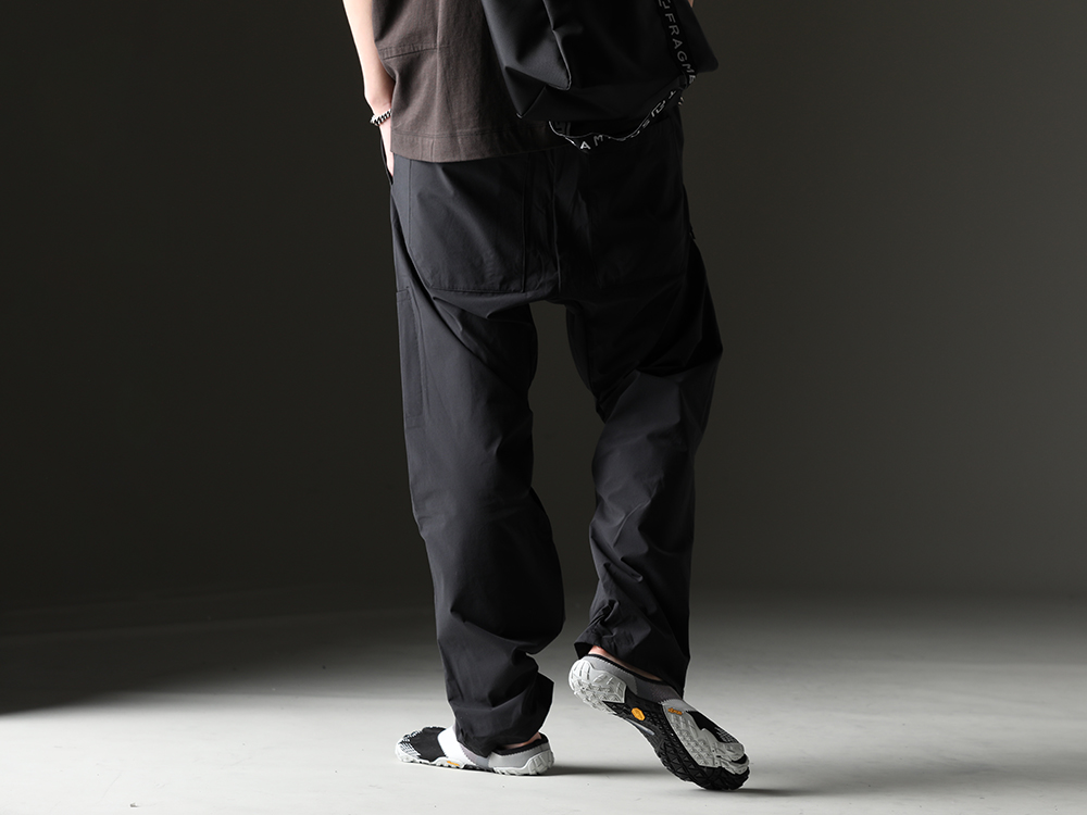 11 by Boris Bidjan Saberi / TAKAHIROMIYASHITATheSoloist. - Highly functional pants and shoes - P22-F1343-Black(P22 F1343 Black) sf.0008SS23-Black(nin-sabo-soloist.(fivefinger slip on) Black) - 3-003