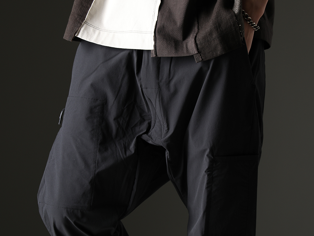 11 by Boris Bidjan Saberi - Highly functional pants and shoes - P22-F1343-Black(P22 F1343 Black) - 3-004