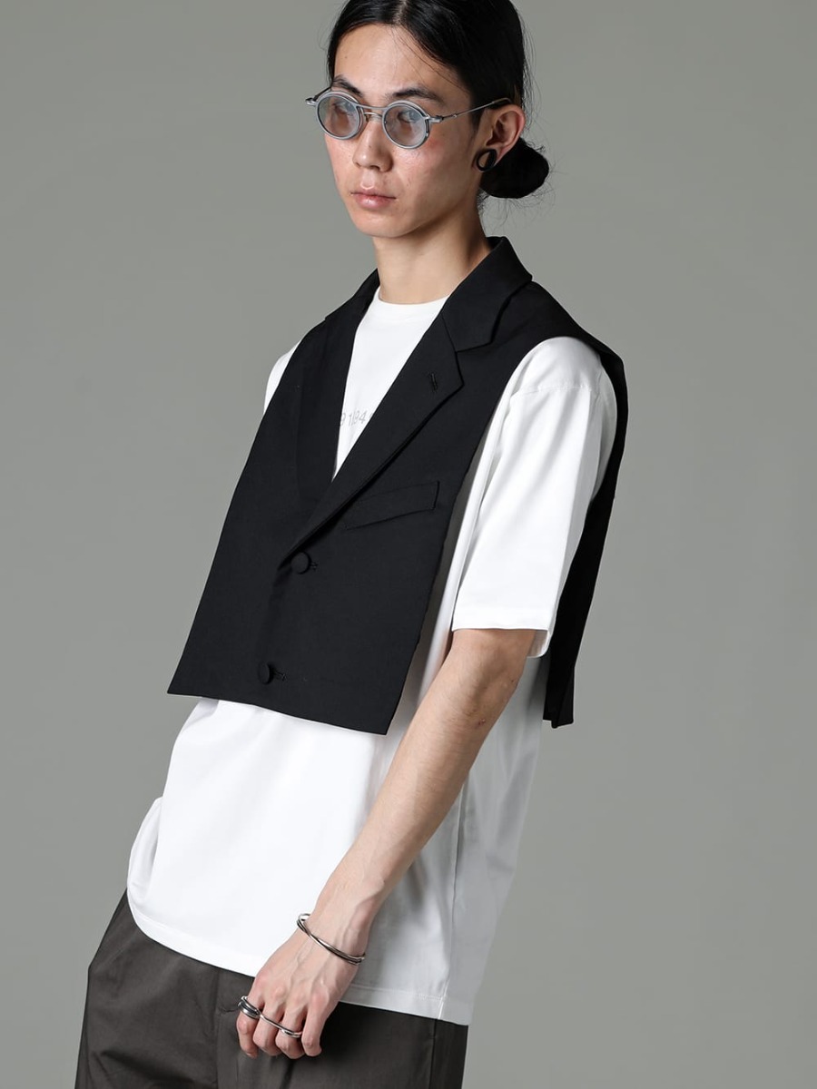 TAKAHIROMIYASHITATheSoloist 2023SS Attachment jacket with a vest-like feel  - This printed T-shirt is made of 40/- jersey. VI-3609-01-Off-White - Short Sleeve Printed T-Shirt Off White - sj.0015SS23 - notched lapel attachment jacket. - RG2001TVA-Gray-Gray-Clear - RIGARDS collaboration sunglasses 2-001