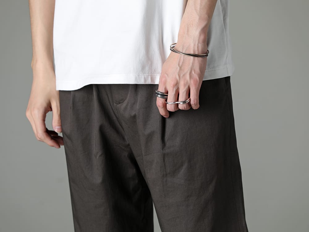 IRENISA 2023SS Matching with minimalistic items - IH-23SS-P022-CSS-Olive Charcoal - Semi Flared Relaxed Pants Olive Charcoal - 3-002