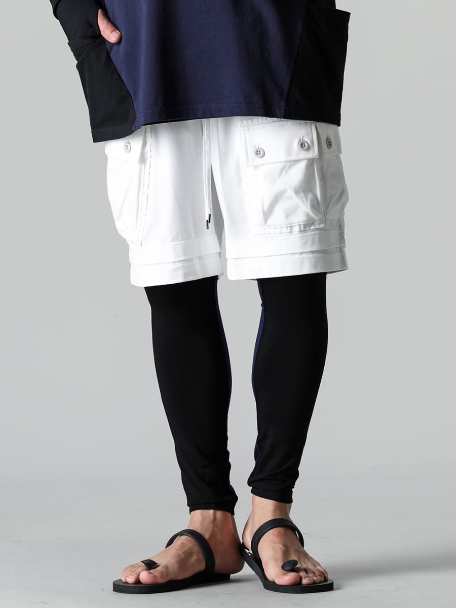 The Viridi-anne 2023SS Asymmetrical cargo pockets. efreshing Sandal Style with The Viridi-anne Cargo Design Shorts - VI-3607-04-Off-White - Jersey Short Pants Off White - RW-518-Black × Navy - Bi Color Leggins Black × Navy - sgf.0001SS23 - natural material sandals. 3-001