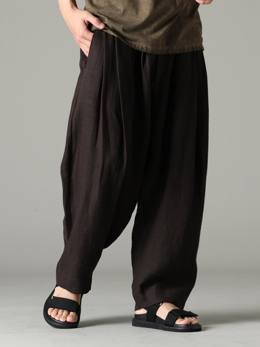 UMA WANG 2023SS Special bottoms that can be worn for a long time in a variety of outfits -  0M2310501 Selvedge Pleated Wide Leg Trousers - US9561-Army-Green Mens Sandal Army Green 3-001