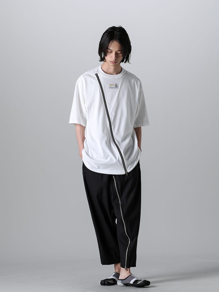 TAKAHIROMIYASHITATheSoloist. 2023SS - sc.0008bSS23 - new two-way zip reverse oversized s/s t.(Jersey)(solid) - sp.0002bSS23 - new reverse cropped baggy zipper pant.(solid) - sf.0008SS23-Black - nin-sabo-soloist.(fivefinger slip on) Black 4-001