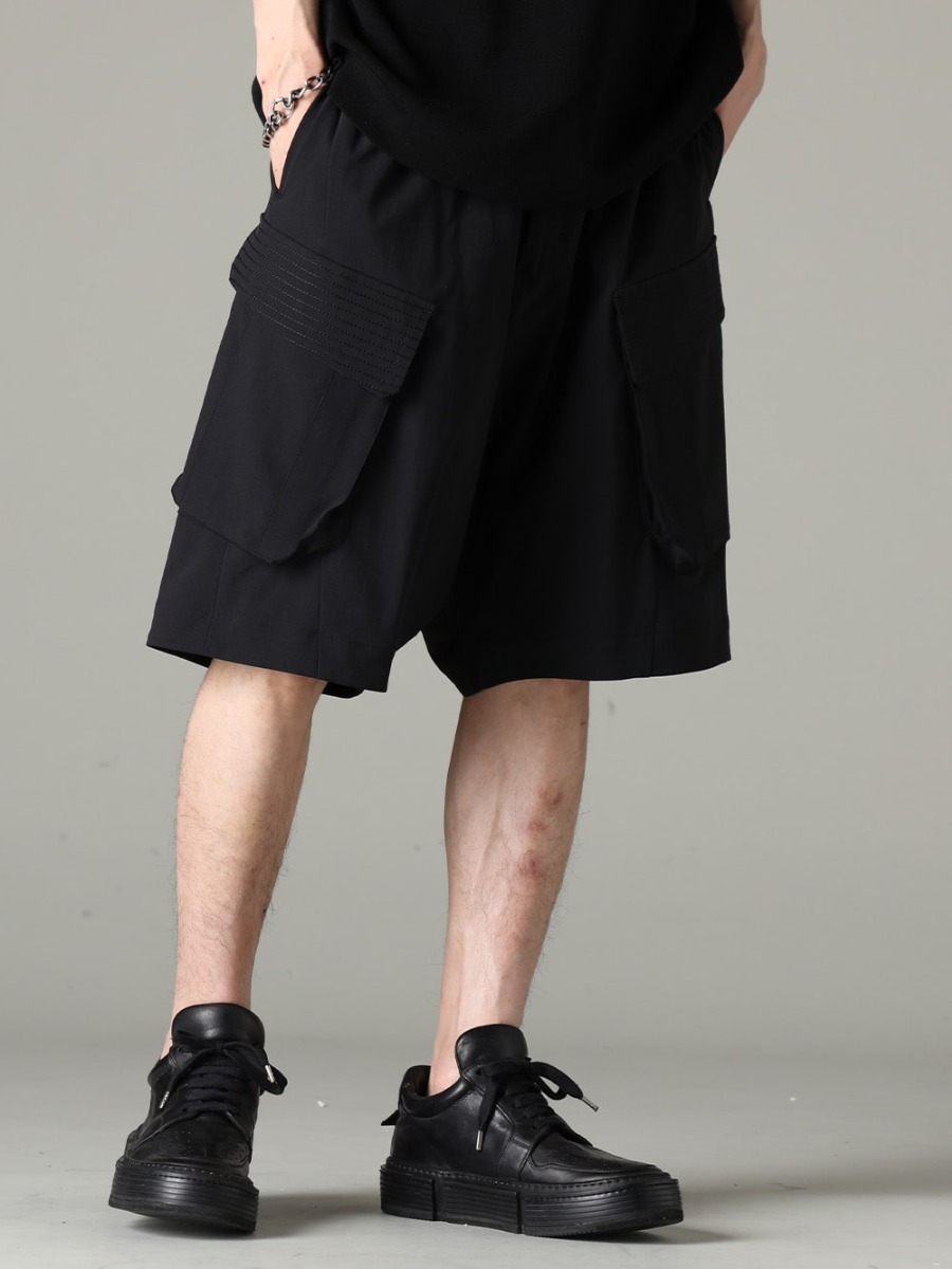 DEVOA GUIDI 23SS Comfort created by cutting-edge science and tradition. - KTS-CSL1-Black Knit Short Sleeves Cotton / Silk / Linen Black PTI-SDDH Cargo Short Pants 3-006