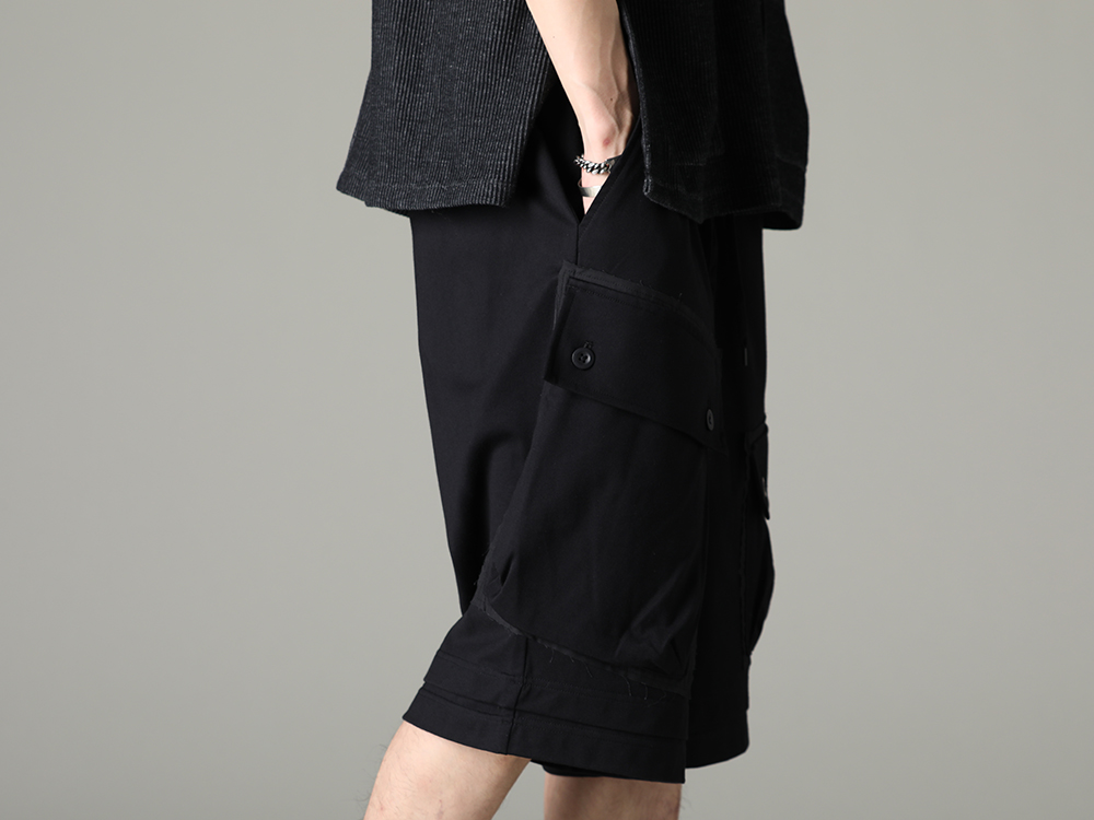 The Viridi-anne - Shorts with military-inspired details and a rough fit - VI-3607-04-Black(Jersey Short Pants Black) - 3-006