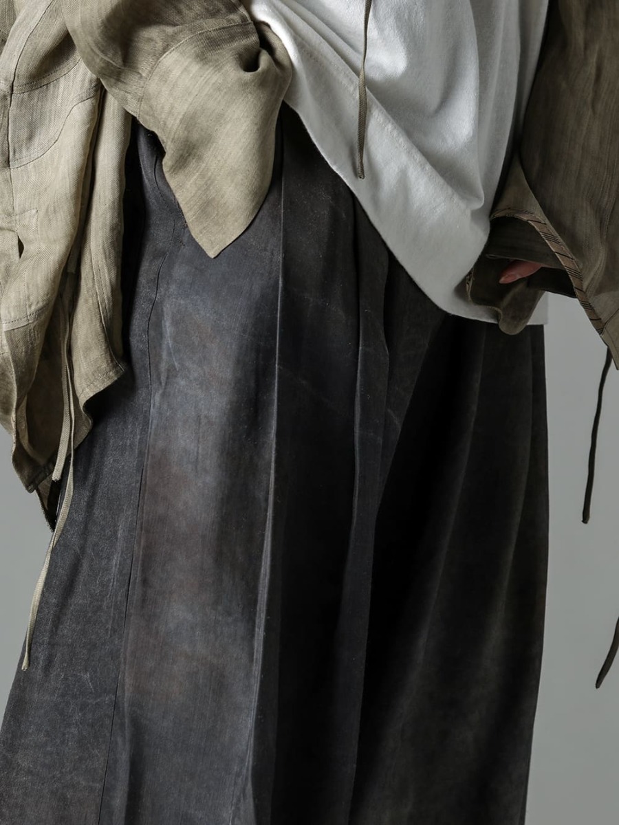 ZIGGY CHEN23SS(Spring-Summer) Wide-leg trousers with a chic, heavy texture like black leather iron that is unique - 0M2310513-Pleated Wide-leg Trousers - FEIT-Hand-Sewn-Low-FEIT Hand-Sewn Low 4-004