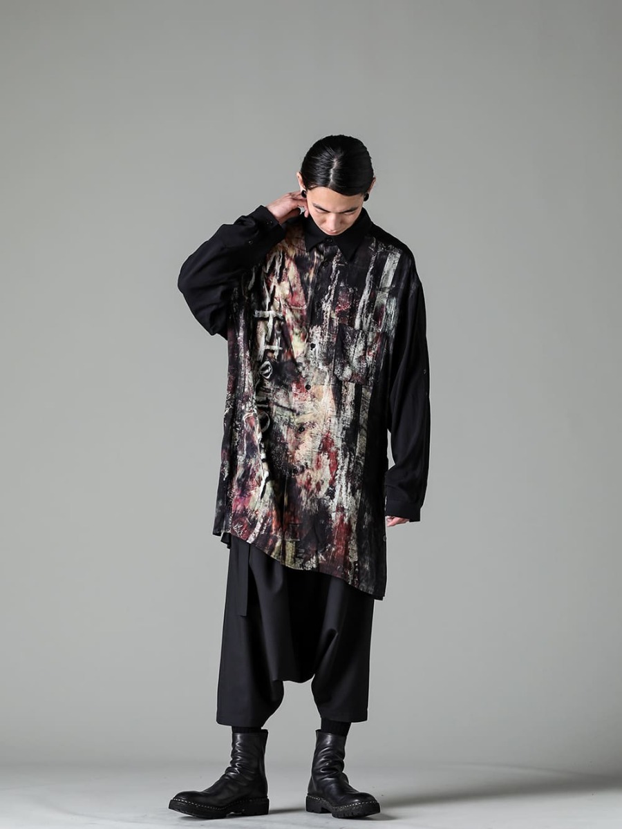  Yohji Yamamoto 23SS (Spring/Summer) Ankle length back zip boots that pair perfectly with half-length pants - HZ-B86-830 - Side slit blouse with different charcoal pattern sleeve belt - GI-P02-100 - Front tuck sarouel pants -796V_NBLKT - Back zip boot rubber sole norwegian process  - Horse full grain leather - 796V_N BLKT 3-005