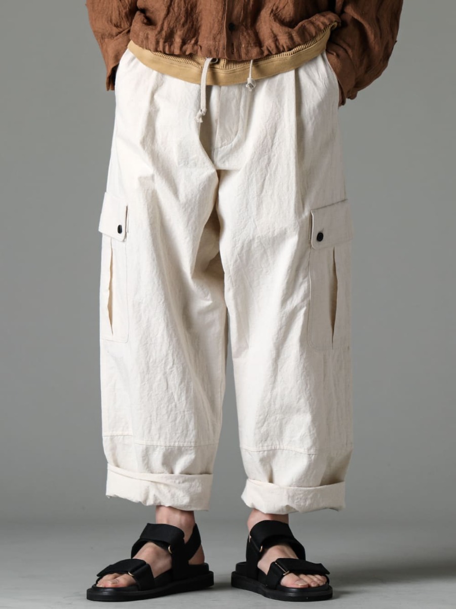  JAN JAN VAN ESSCHE 23SS(Spring-Summer) JAN-JAN VAN ESSCHE Tailored Jacket Earth-colored style at once refreshing KINARI-color cargo pants O15TR3-KINARI-Cargo Trousers KINARI Fine Canvas - US9561-Black-Men's Sandals Black 4-001