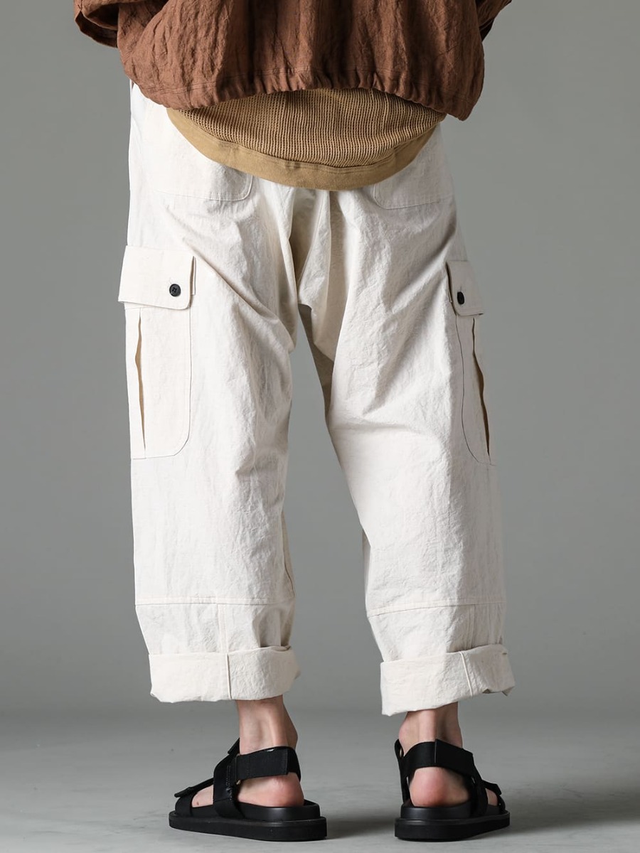 JAN JAN VAN ESSCHE 23SS(Spring-Summer) Cargo pants in kinari color that makes earth color style look fresh at once - O15TR3-KINARI-Cargo trousers Kinari Fine Canvas - US9561-Black-Men’s Sandals Black 4-003