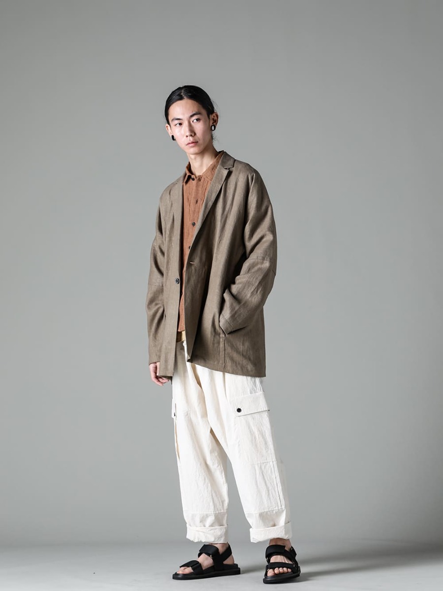  JAN JAN VAN ESSCHE 23SS(Spring-Summer) Cargo pants in KINARI color for an instant earthy style - JACKET#50-Jacket #50 Cement Hemp Twill - O15SRT4-KAKISHIBU-Boomer Shirt Kakishibu Die Flax Lawn - O15TT1-Mesh-YELLOW-BEIGE-Sleeveless Tee Cotton Mesh Yellow Beige - O15TR3-KINARI-Cargo Trousers Kinari Fine Canvas - US9561-Black-Men's Sandals Black US9561-Black-メンズ サンダル ブラック 4-008