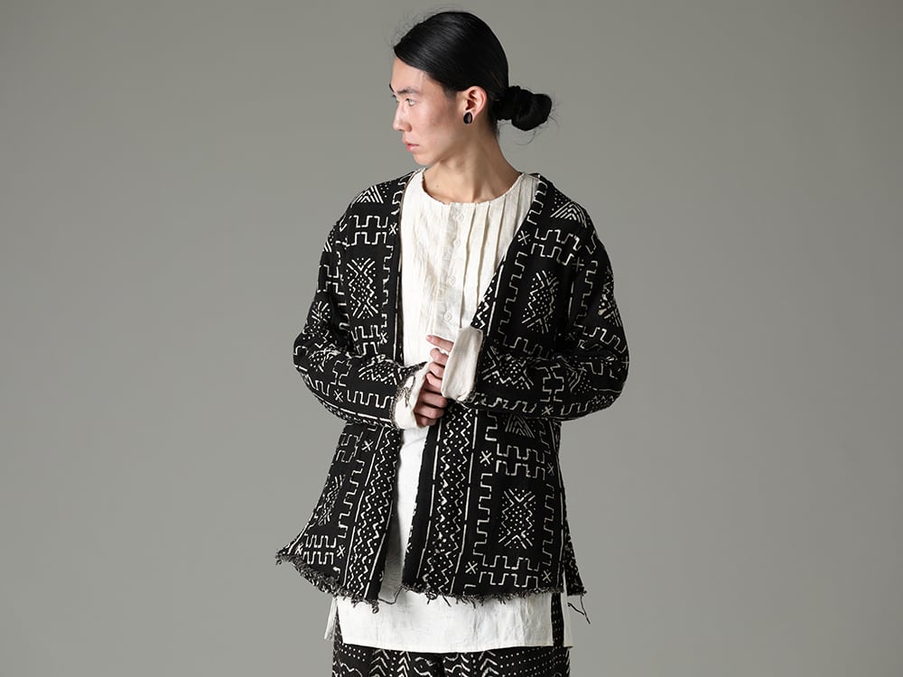 OLUBIYI THOMAS 2023SS Unique style combining 'Kimono-back cardigan' inspired by Japanese kimono and 'pleated bib shirt' using '50s deadstock curtains - 2305.9 Pleated Bib Shirt - 3202.7-1 Kimono Back Cardigan #1 3-001