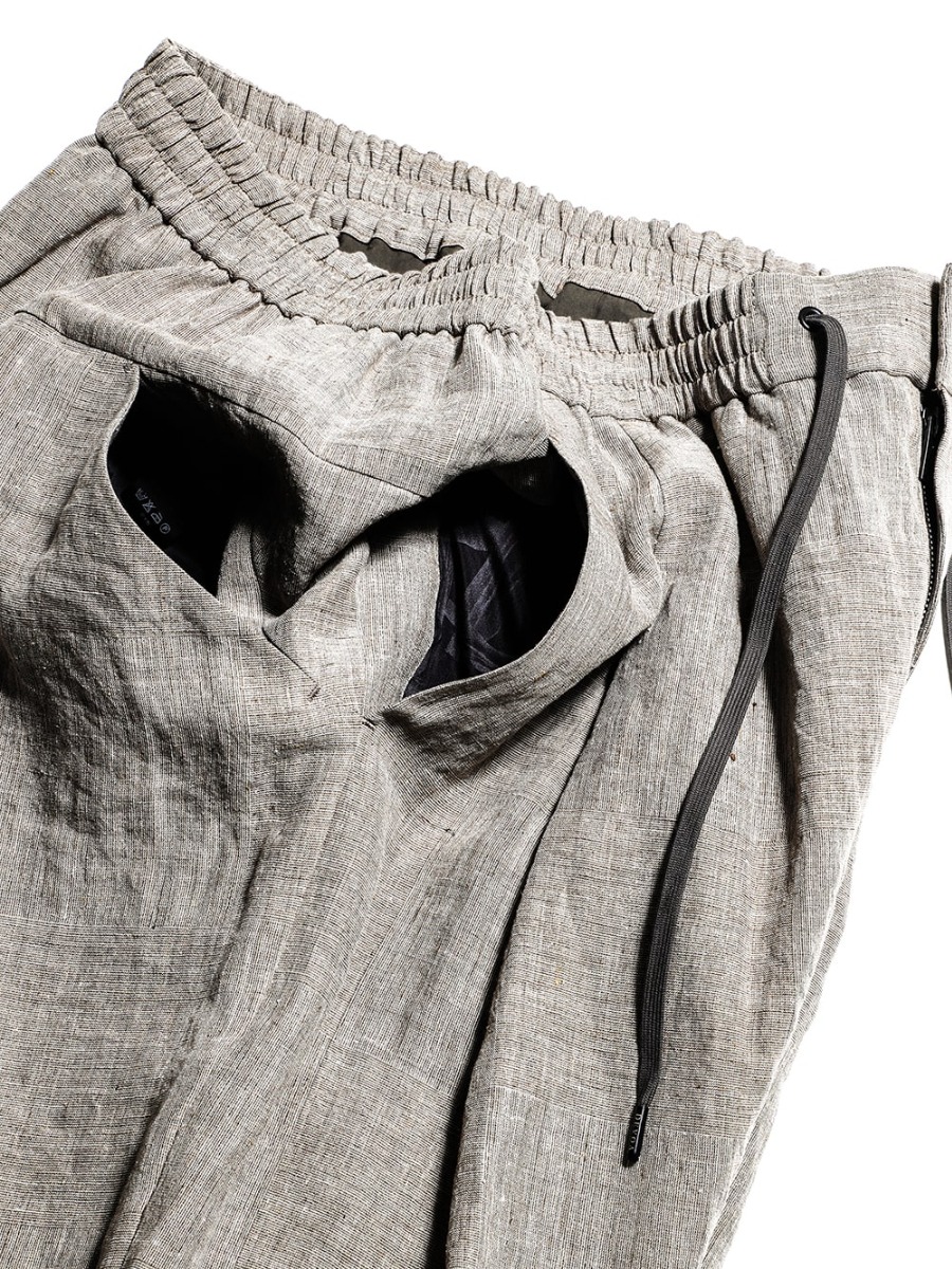 DEVOA 23SS Light texture and delicate yet unique coloring. - PTI-STCB-Dune Baggy Cropped Pants Ramie Dune 1-002