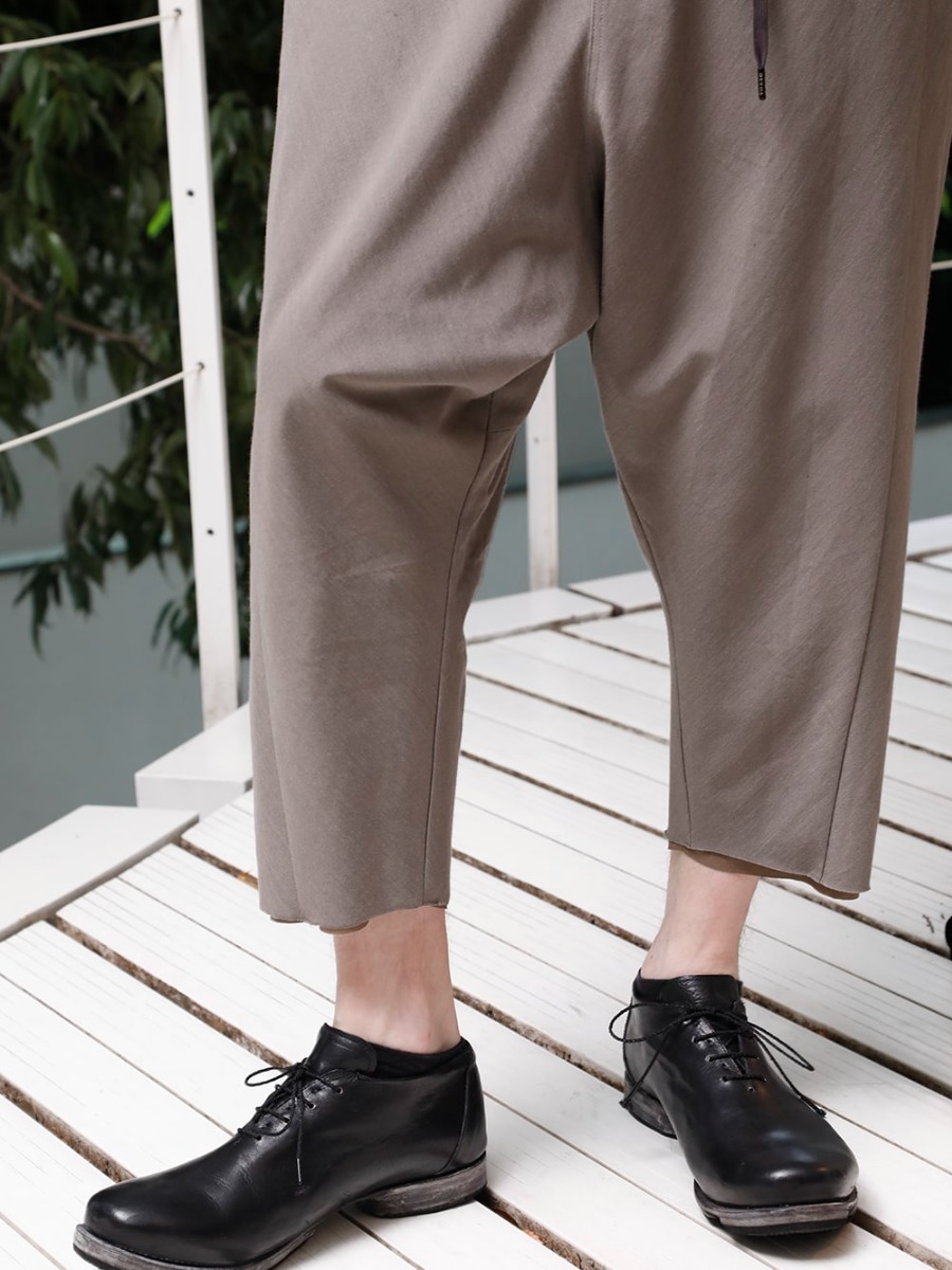 DEVOA 23SS styling Loose-fitting pants with a crisp, relaxed silhouette - PTN-IRKL-Mud-Gray Drop Crotch Cropped Pants Cotton/Silk/Viscose Mud Gray 1-003